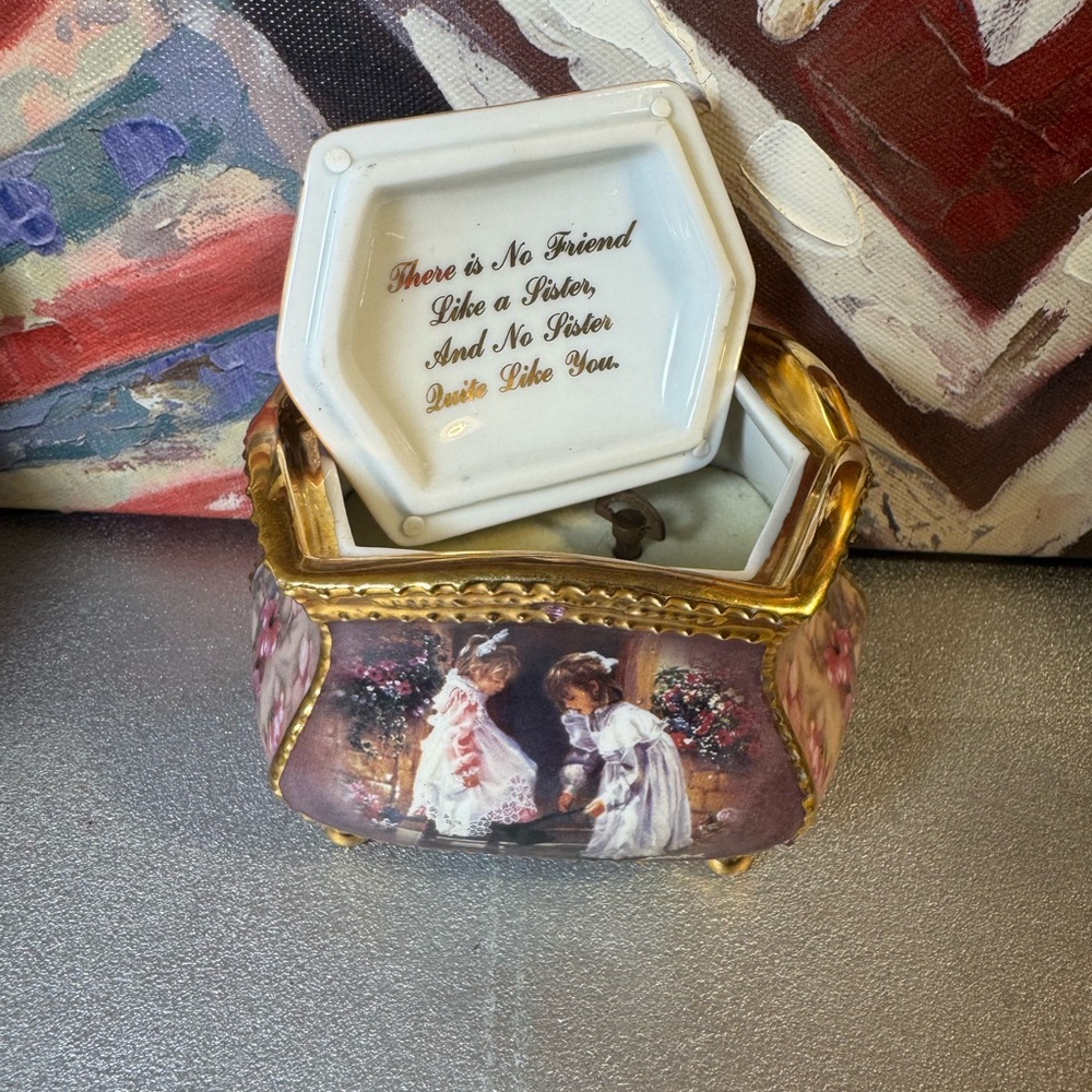 Sister gift Vintage-Inspired Pink and Gold Ceramic Keepsake Box